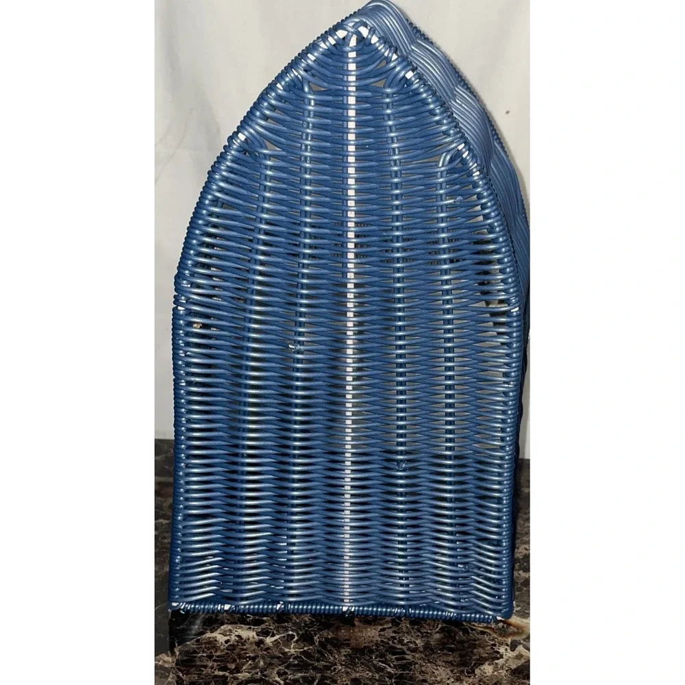 TUG BOAT SHAPED SERVING BASKET With HANDLE SUMMER BEACH LAKE NAUTICAL Blue Gray - Picture 6 of 9